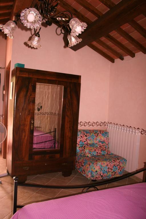 Antico Casolare Villa San Gimignano Phòng bức ảnh